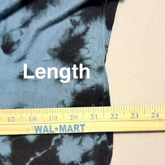 Raya Sun Black and Blue Tie-Dye Mini Skirt - Picture 4 of 6